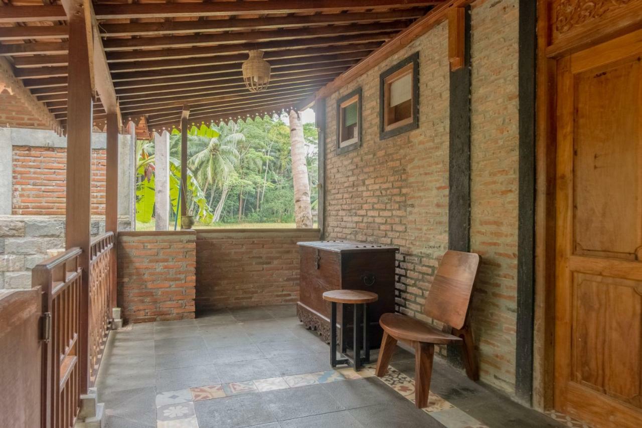 Hotel Batukaras Kalaras Exterior foto
